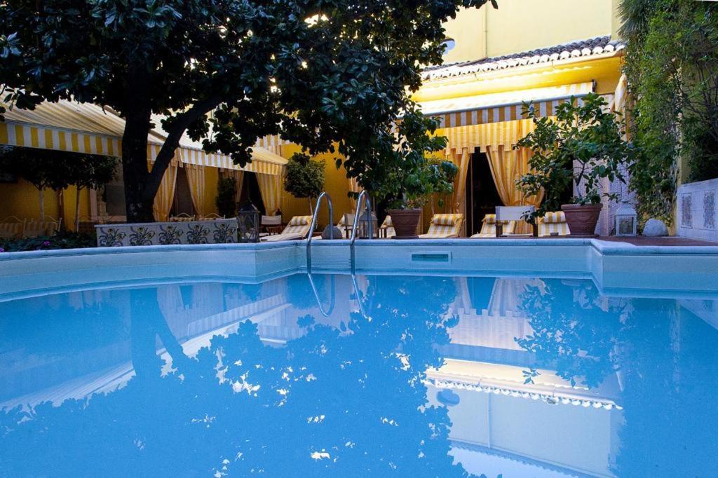 Palazzo Cherubini-Pools & Wellness Rossano Exterior photo